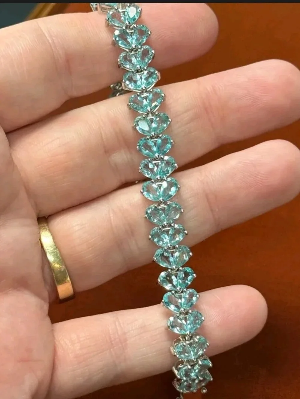 Sterling Silver 22.32 TCW Madagascar Paraiba Apatite Bracelet